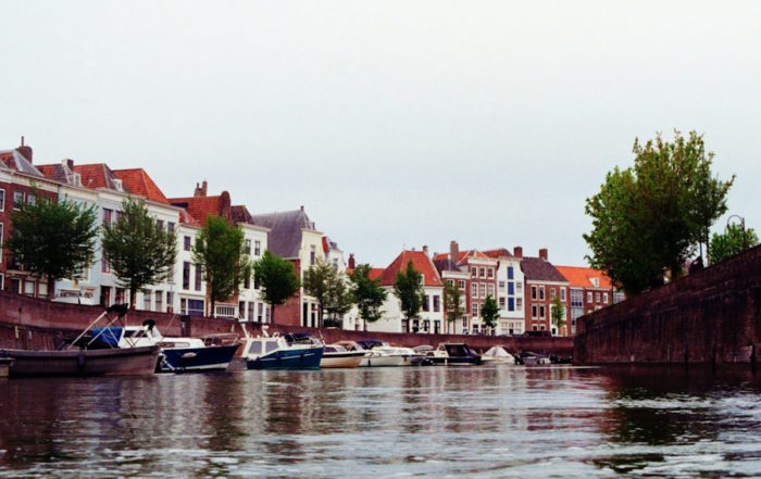 Middelburg – Eine Stadt zwischen Wind, Bäumen und Kanälen