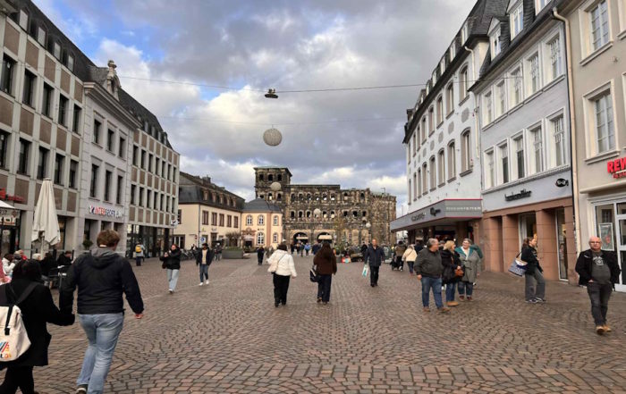 Home 8 Tréveris - Porta Nigra y Plaza del Mercado Histórica