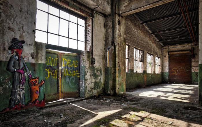 Home 14 Street-Art in Abandoned Industrial
