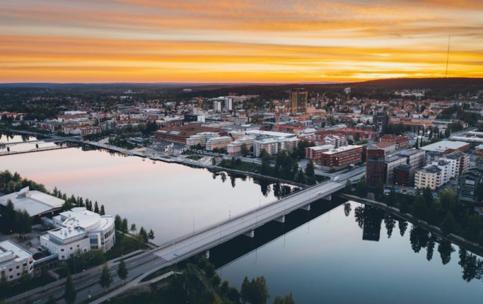 Suecia Atardecer Ciudad Vista Aérea Río Puente Paisaje Urbano Escandinavo